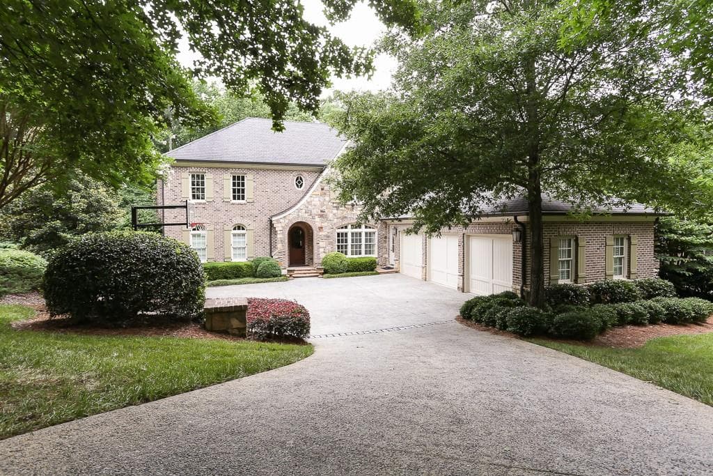 5 bedroom, 8 bathroom, 5,286 sq ft single family residence sold at 65 N Devereaux Court, Atlanta, GA 30327