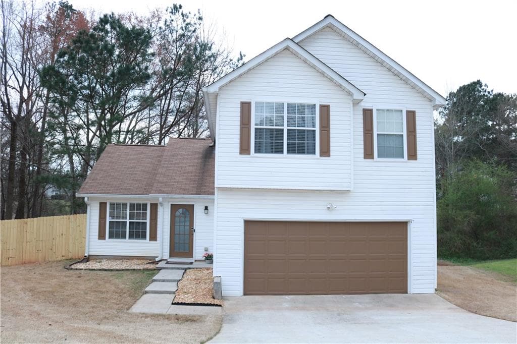3 bedroom, 3 bathroom, 1,705 sq ft single family residence sold at 4336 Caroline Court, Douglasville, GA 30135