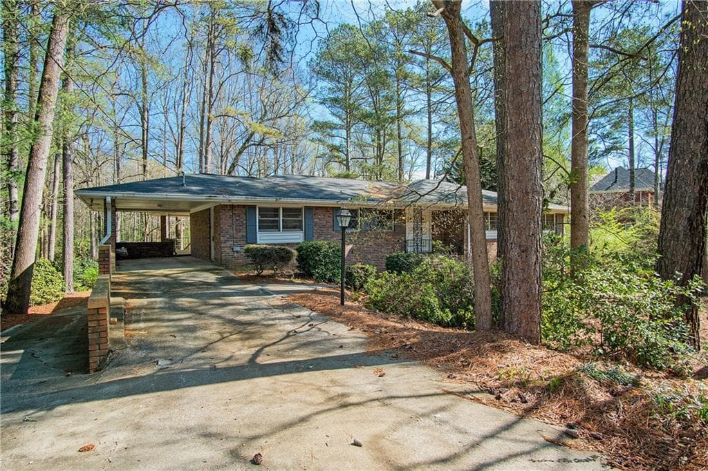 2963 Henderson Road, Tucker, GA 30084 — most recent listing photo