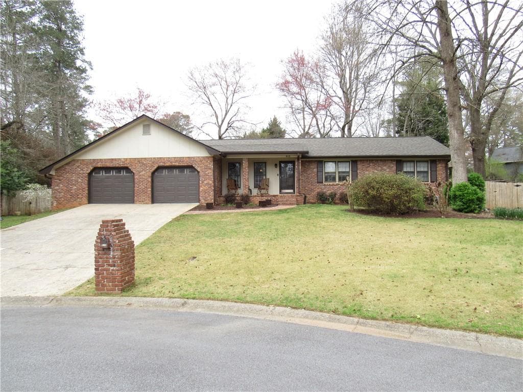 615 Forest Court, Marietta, GA 30008 — most recent listing photo