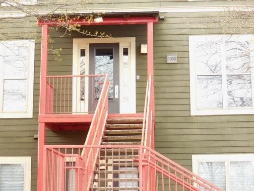 1 bedroom, 1 bathroom, 683 sq ft condominium sold at 1195 Milton Terrace 3304, Atlanta, GA 30315