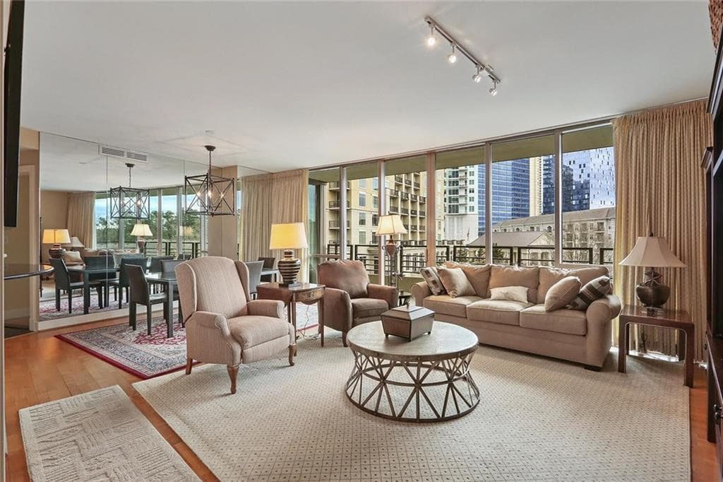 700 Park Regency Place 706, Atlanta, GA 30326 — most recent listing photo