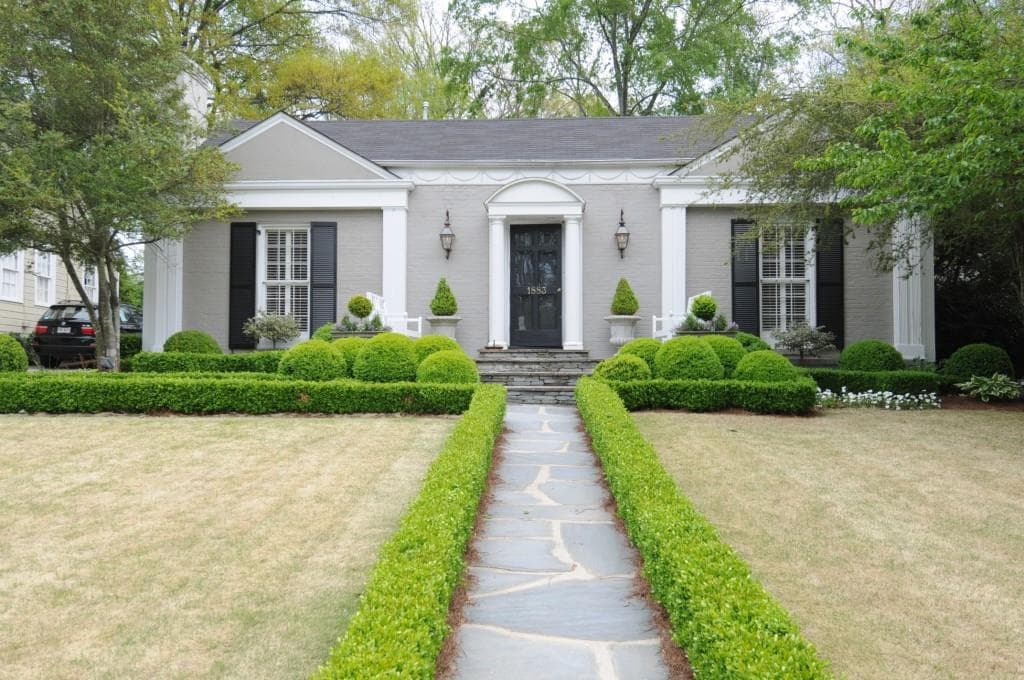3 bedroom, 2 bathroom single family residence sold at 1883 Greystone Road, Atlanta, GA 30318
