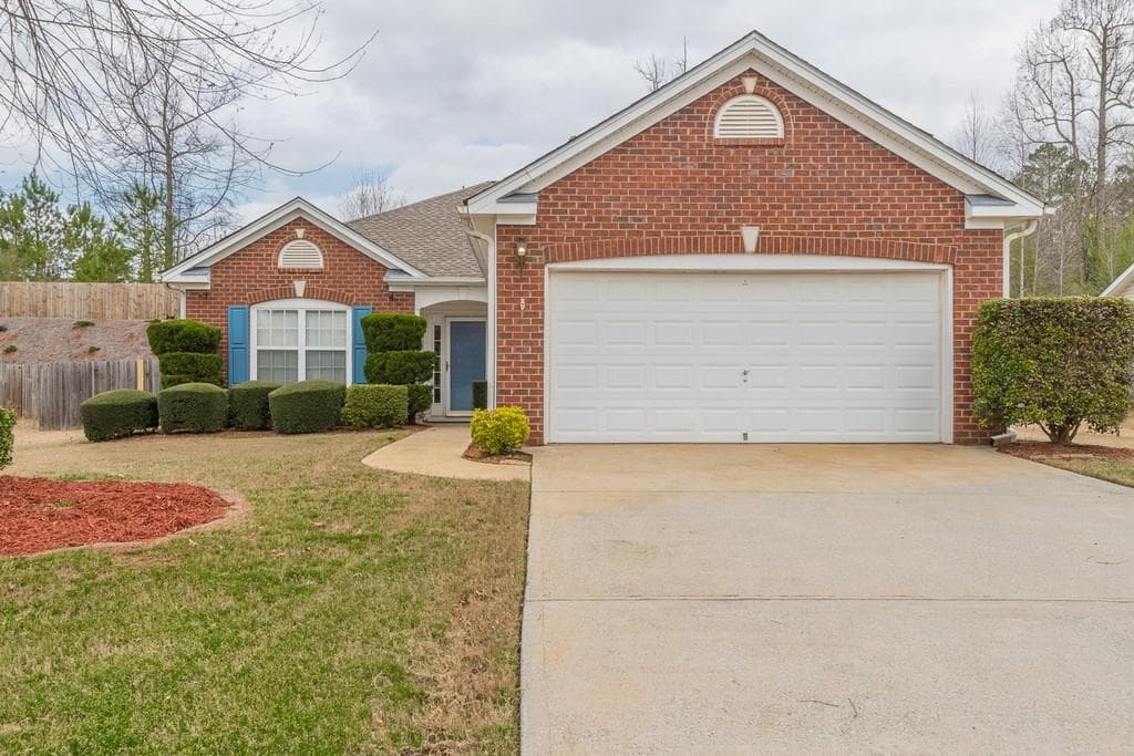 3 bedroom, 2 bathroom, 1,720 sq ft single family residence sold at 331 BECKENHAM Lane, Dacula, GA 30019