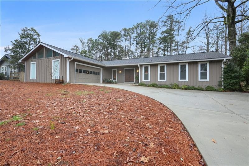 5252 Willow Point Parkway, Marietta, GA 30068 — most recent listing photo