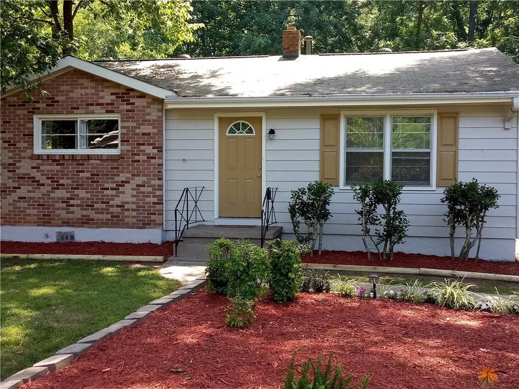3 bedroom, 1 bathroom, 964 sq ft single family residence sold at 3295 Mccauley Road, Smyrna, GA 30080