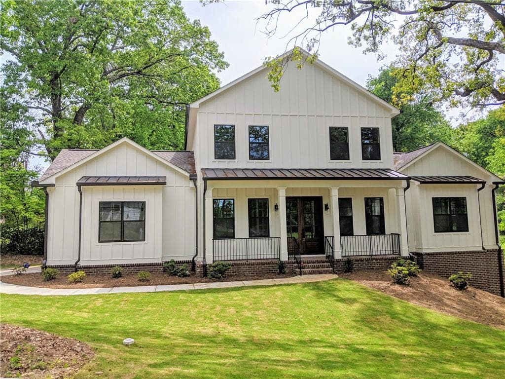 4 bedroom, 4 bathroom, 2,500 sq ft single family residence sold at 1870 SPRING Avenue, Atlanta, GA 30318