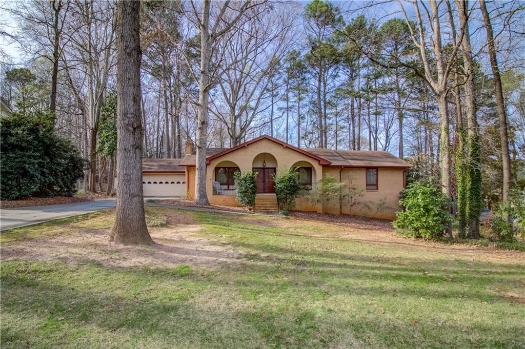 3 bedroom, 3 bathroom, 2,547 sq ft single family residence sold at 2411 Lansdowne Court, Lawrenceville, GA 30044