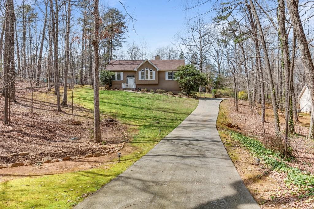 15 INDIAN WOODS Drive, Rydal, GA 30171 — most recent listing photo