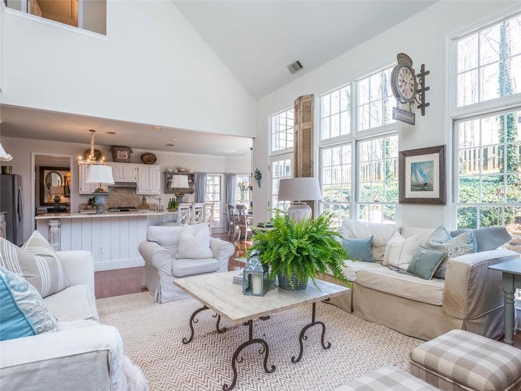 5550 Ashewoode Downs Drive, Johns Creek, GA 30005 — most recent listing photo