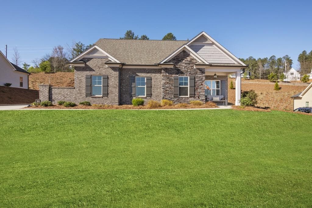 303 Sweetbriar Circle, Woodstock, GA 30188 — most recent listing photo