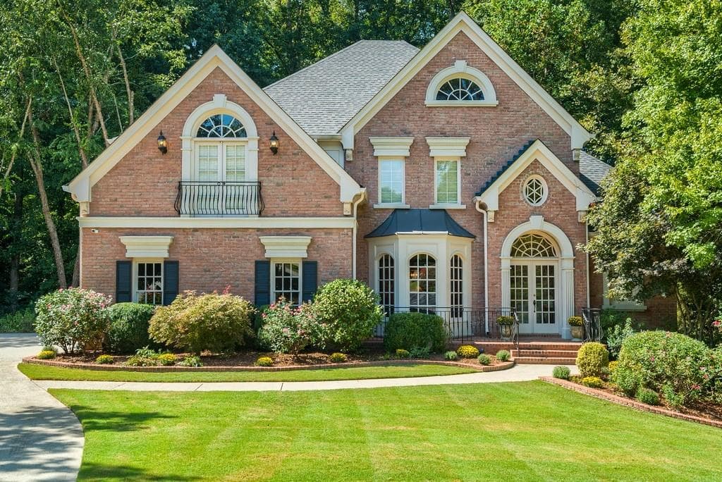5 bedroom, 6 bathroom, 6,515 sq ft single family residence sold at 854 Carlton Ridge, Atlanta, GA 30342