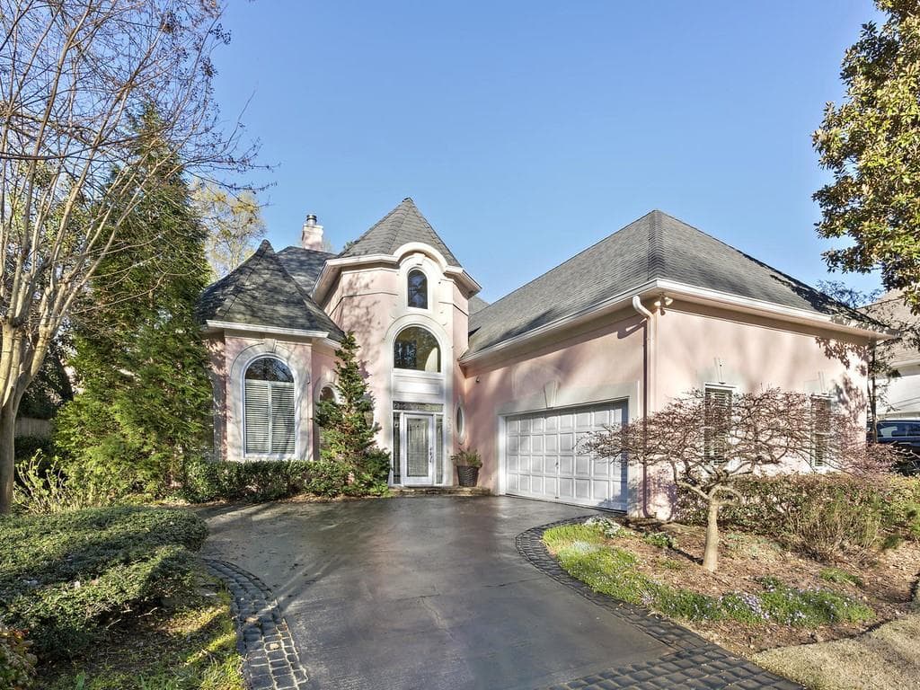 700 Olde Clubs Drive, Alpharetta, GA 30022 — most recent listing photo