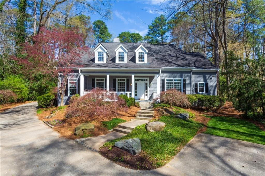 4 bedroom, 6 bathroom, 6,227 sq ft single family residence sold at 315 Hillside Drive, Atlanta, GA 30342