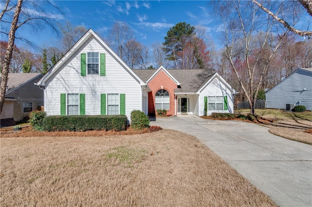 3 bedroom, 2 bathroom, 1,888 sq ft single family residence sold at 1260 Wilkes Crest Drive, Dacula, GA 30019