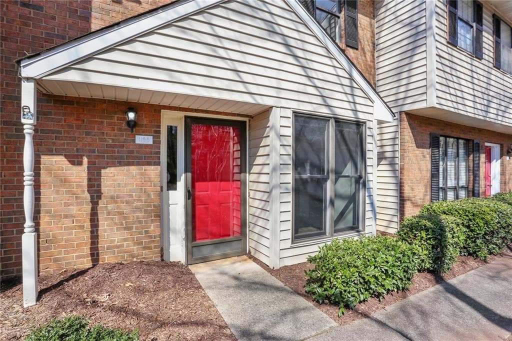 1195 Jamestowne Trail, Alpharetta, GA 30009 — most recent listing photo