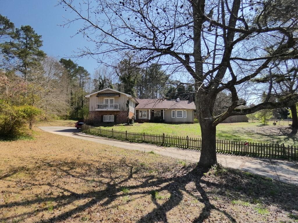 3 bedroom, 3 bathroom, 2,578 sq ft single family residence sold at 3691 SULLIVAN Road, Douglasville, GA 30135