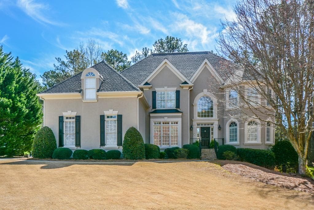 6 bedroom, 5 bathroom, 6,107 sq ft single family residence sold at 2080 Bent Creek Manor, Alpharetta, GA 30005