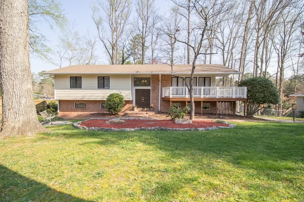5 bedroom, 3 bathroom, 3,778 sq ft single family residence sold at 2994 Shenandoah Valley Road, Atlanta, GA 30345