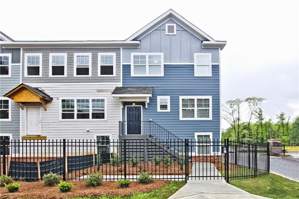 3782 Oxford Circle 15, Doraville, GA 30340 — most recent listing photo