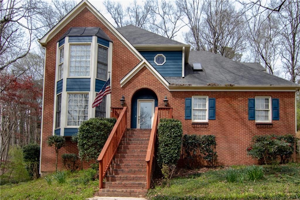 4 bedroom, 3 bathroom, 2,904 sq ft single family residence sold at 307 Falls Court, Woodstock, GA 30188