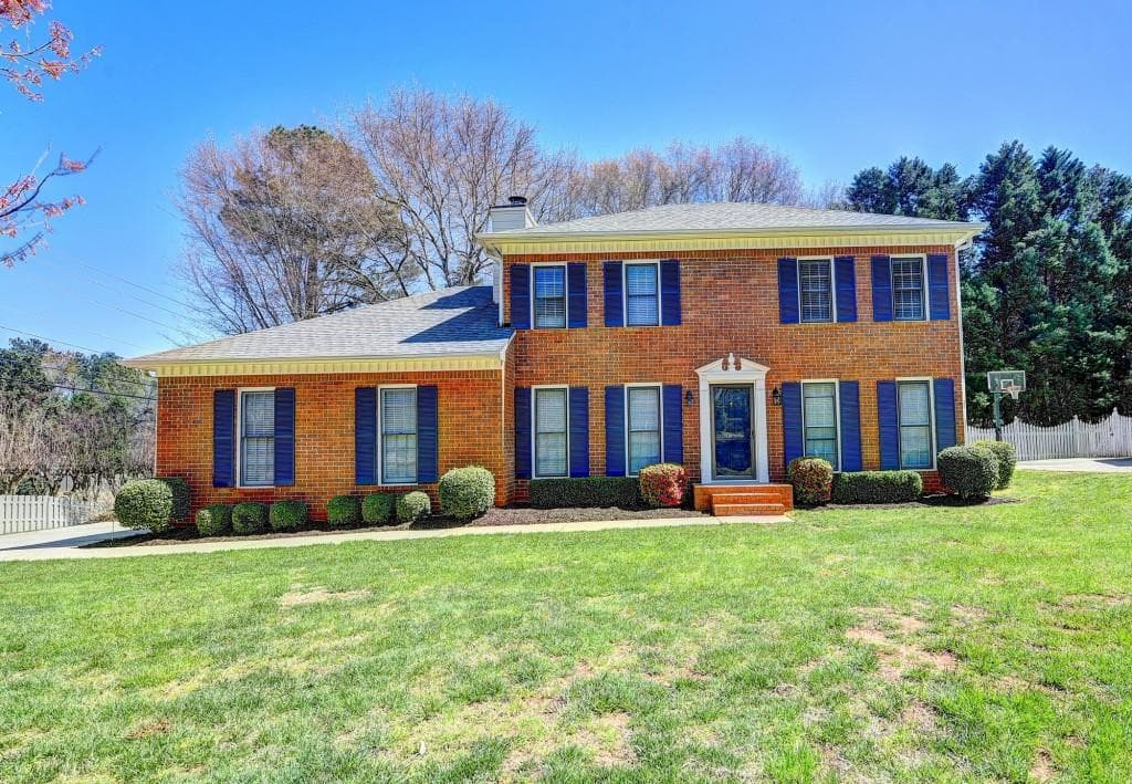 100 Carriage Station Circle, Roswell, GA 30075 — most recent listing photo
