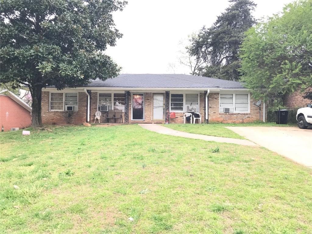 duplex sold at 4126 Windsor Oak Drive, Doraville, GA 30340