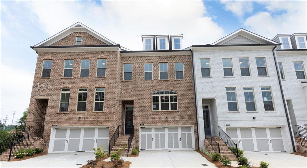 7814 Laurel Crest Drive 2, Johns Creek, GA 30024 — most recent listing photo