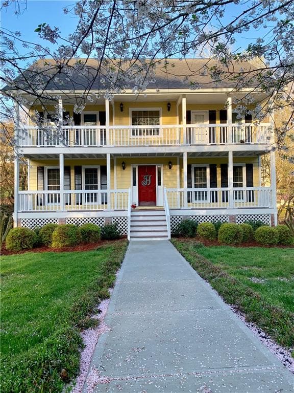 3 bedroom, 3 bathroom, 2,190 sq ft single family residence sold at 203 Shannon Drive, Woodstock, GA 30188