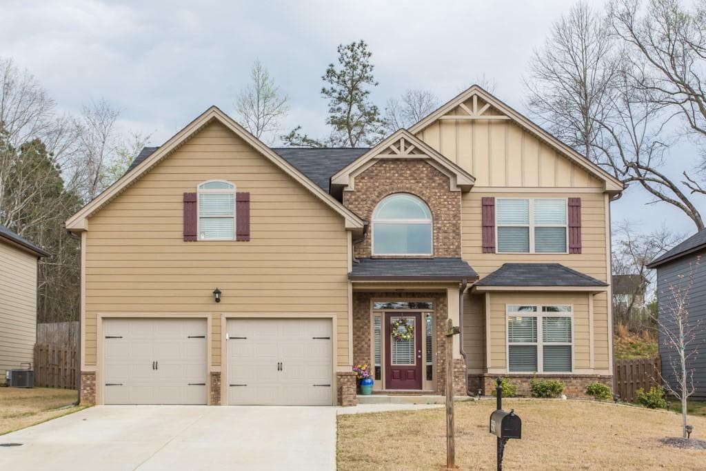 4 bedroom, 3 bathroom single family residence sold at 856 McDuffie Circle, Douglasville, GA 30134