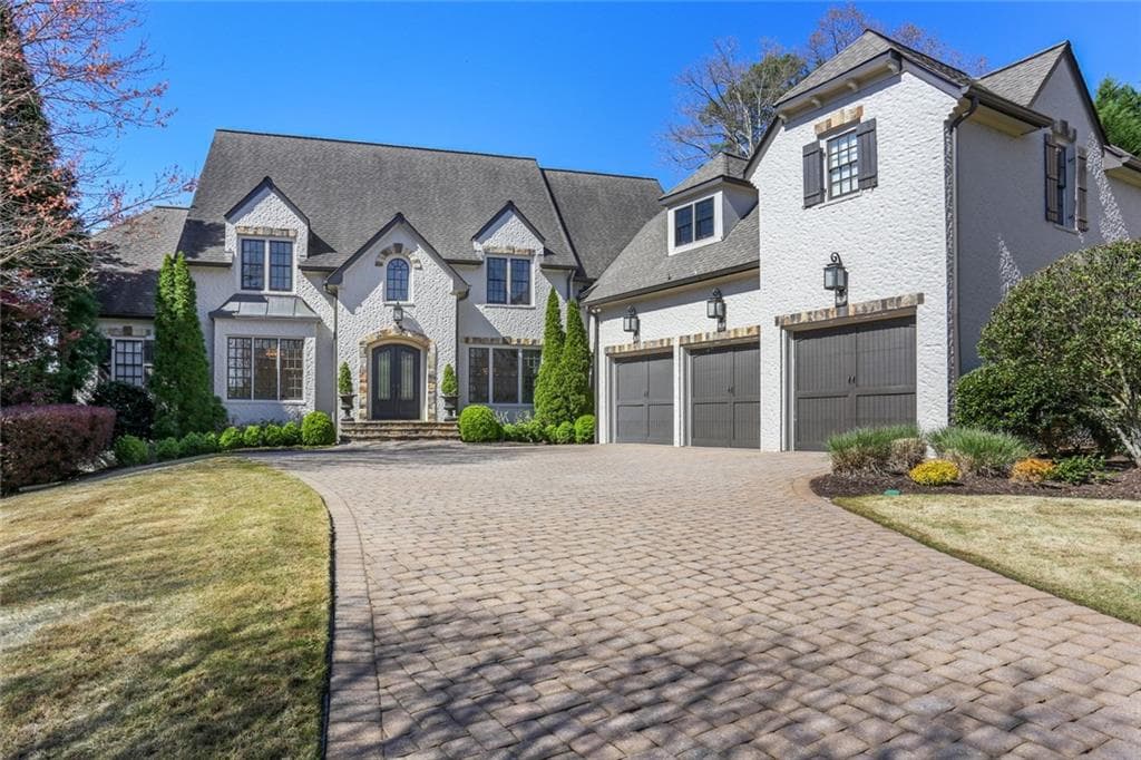 6 bedroom, 8 bathroom, 10,879 sq ft single family residence sold at 554 Rivercliff Trace, Marietta, GA 30067