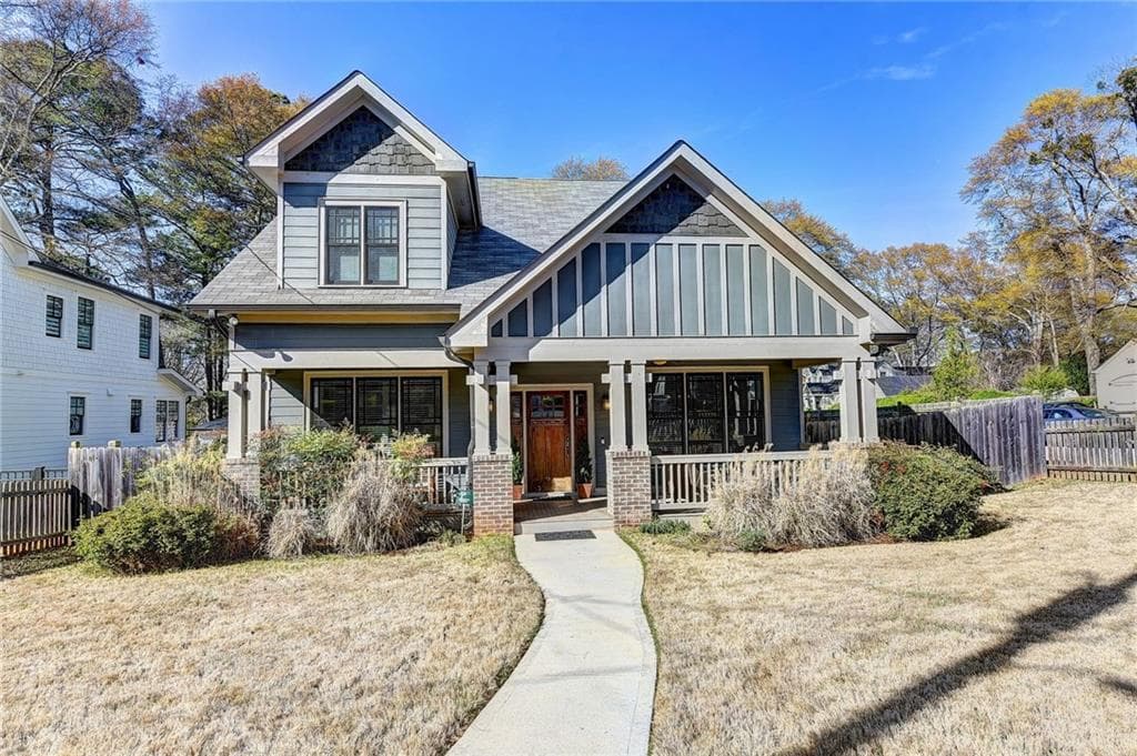 220 E Pharr Road, Decatur, GA 30030 — most recent listing photo