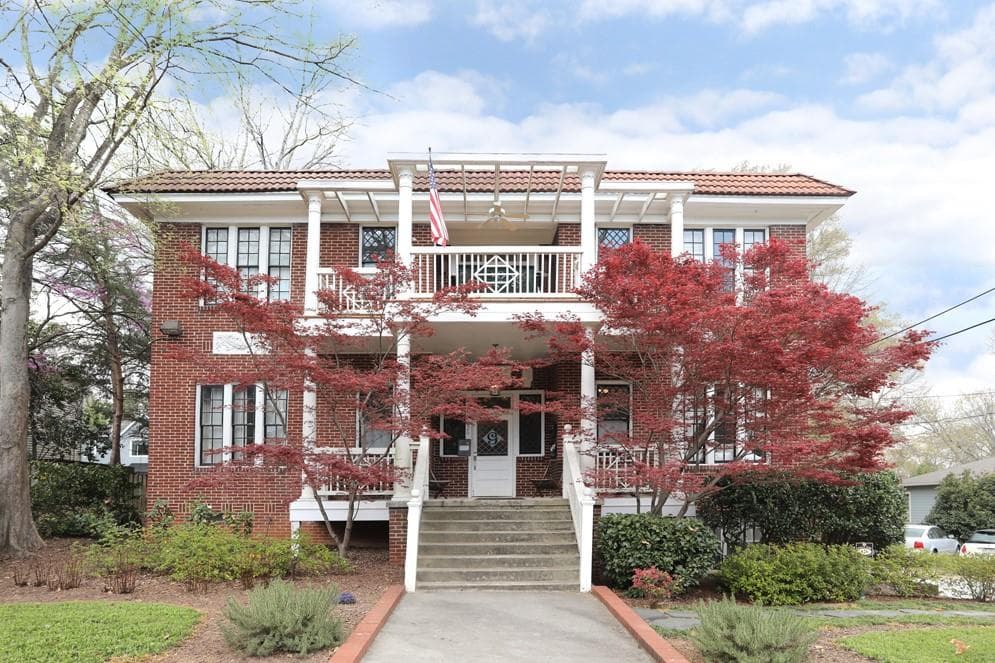 1 bedroom, 1 bathroom condominium sold at 826 Dixie Avenue 1, Atlanta, GA 30307