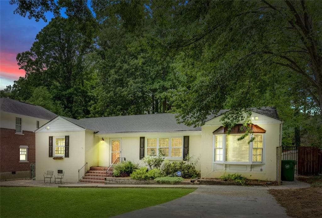 5 bedroom, 3 bathroom, 2,686 sq ft single family residence sold at 1275 Briardale Lane, Atlanta, GA 30306