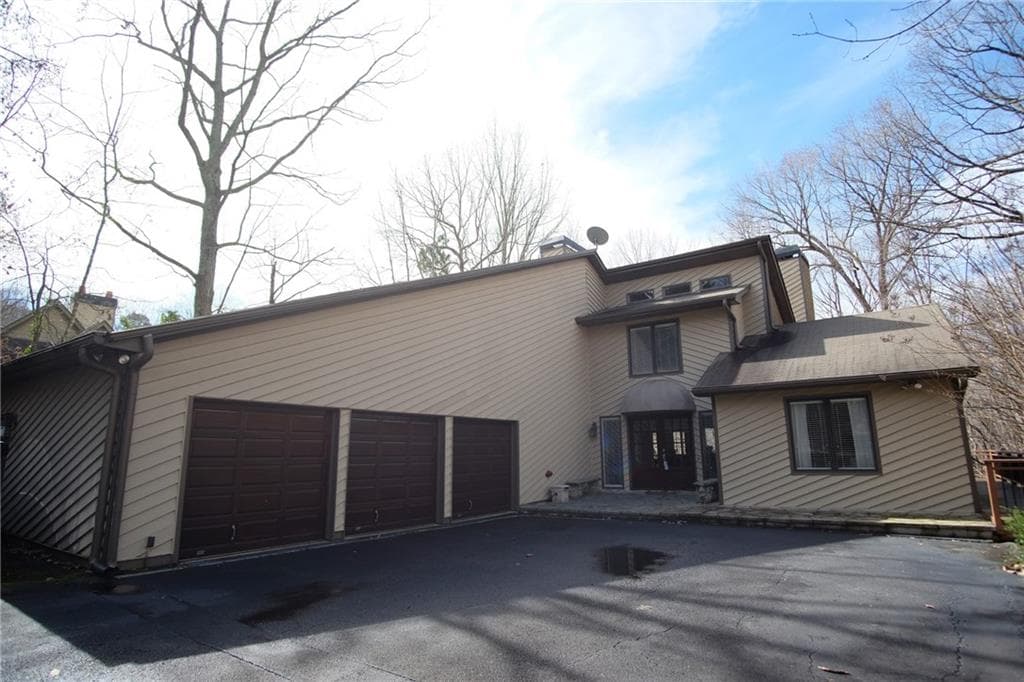 6144 Scott Drive, Flowery Branch, GA 30542 — most recent listing photo