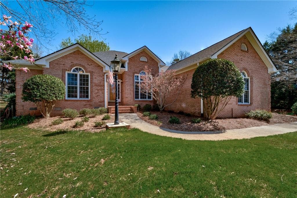 6045 Summer Circle, Dawsonville, GA 30534 — most recent listing photo