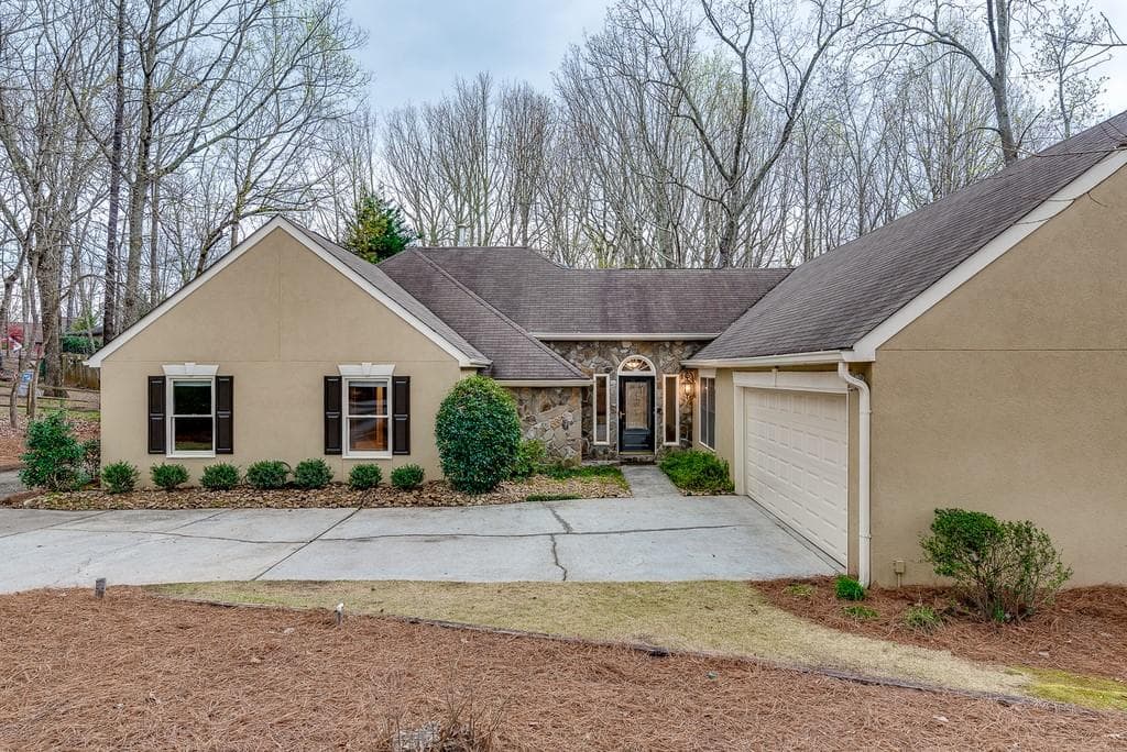 410 LONGS PEAK Drive, Alpharetta, GA 30022 — most recent listing photo