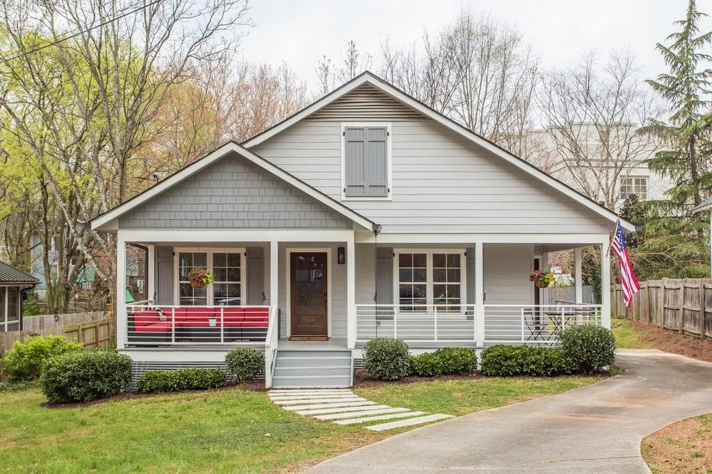 3 bedroom, 2 bathroom, 1,244 sq ft single family residence sold at 107 HOOD Circle, Decatur, GA 30030