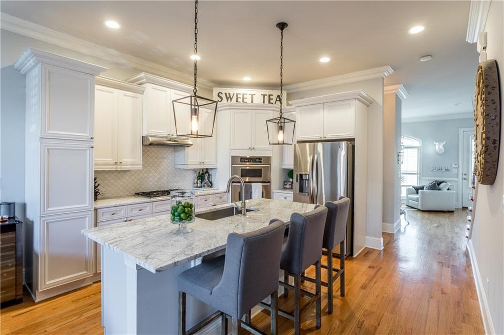 359 Alderwood Lane, Sandy Springs, GA 30328 — most recent listing photo
