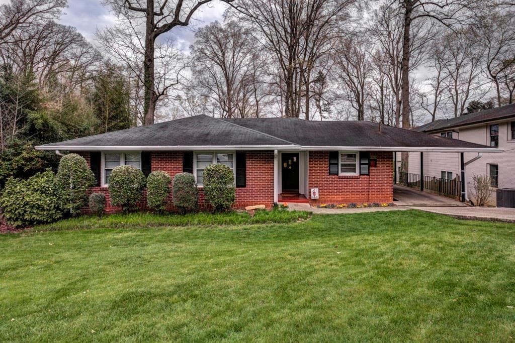 3 bedroom, 2 bathroom, 1,364 sq ft single family residence sold at 1063 Northcliffe Drive, Atlanta, GA 30318
