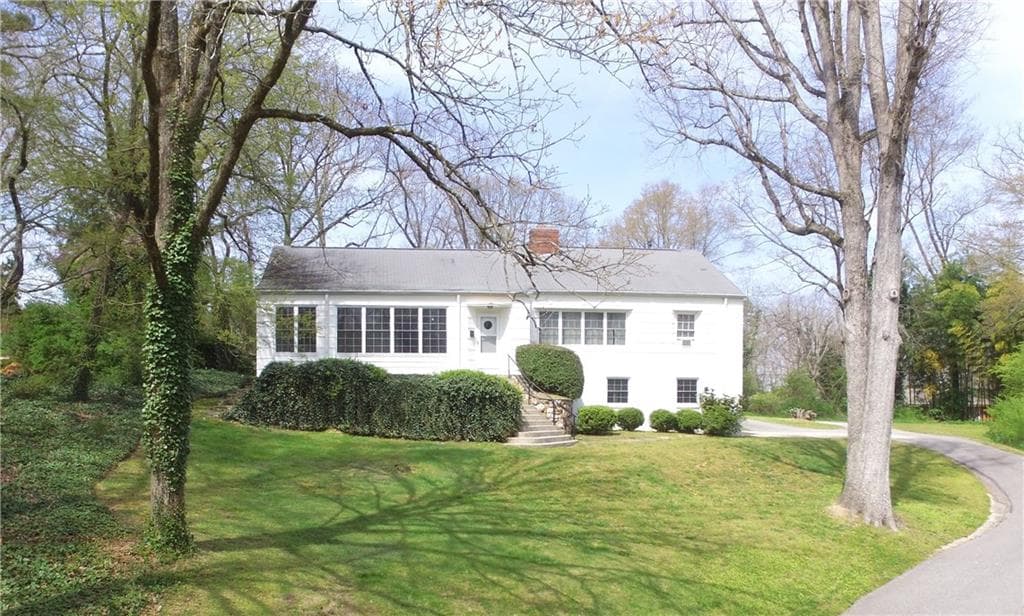 1185 Green Street Circle, Gainesville, GA 30501 — most recent listing photo