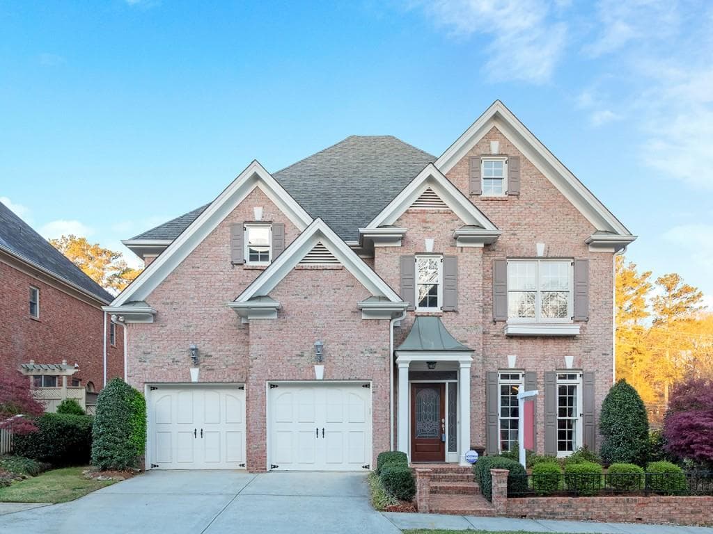 3 bedroom, 3 bathroom, 3,266 sq ft single family residence sold at 2326 Briarcliff Commons, Atlanta, GA 30345