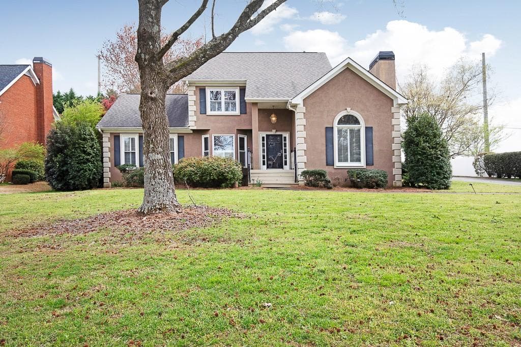 410 Clubfield Drive, Roswell, GA 30075 — most recent listing photo