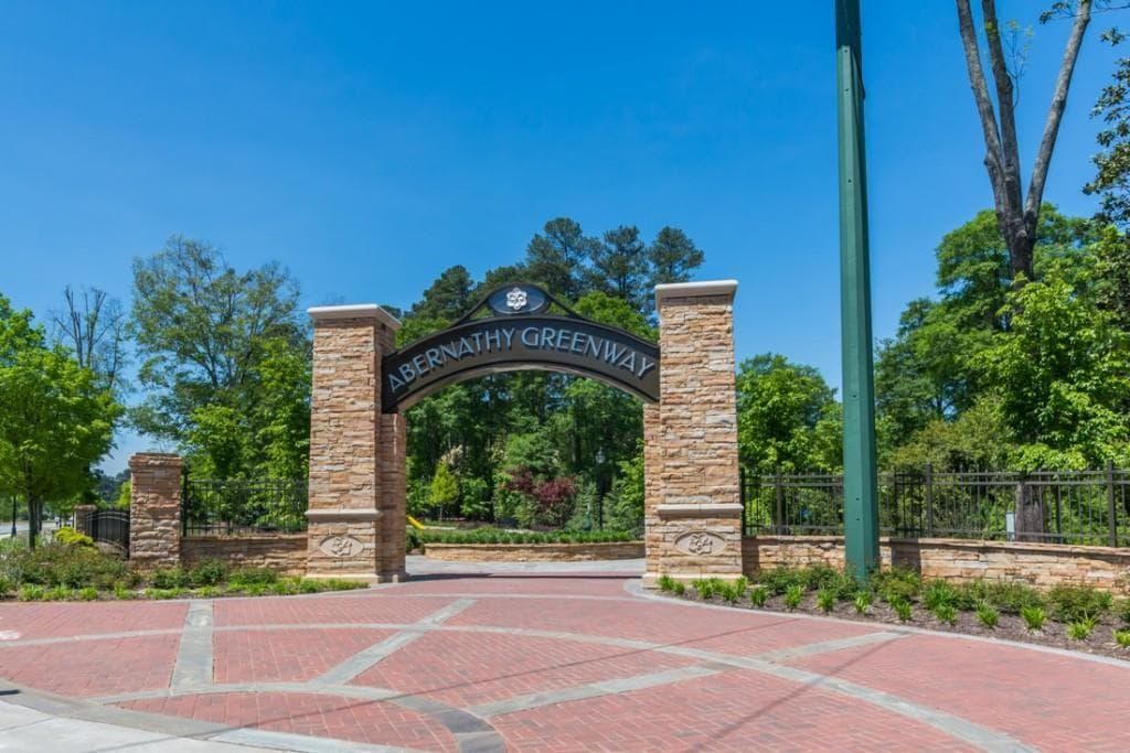 6700 Roswell Road 17A, Sandy Springs, GA 30328 — most recent listing photo