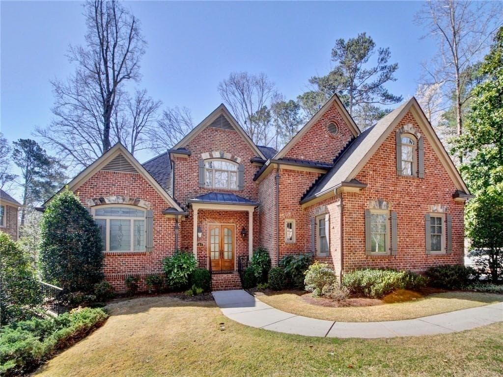 585 Franklin Road, Sandy Springs, GA 30342 — most recent listing photo
