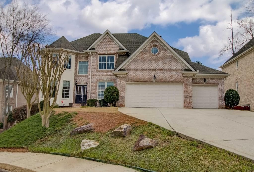 5 bedroom, 4 bathroom, 3,053 sq ft single family residence sold at 10507 Maryam Trace, Johns Creek, GA 30022