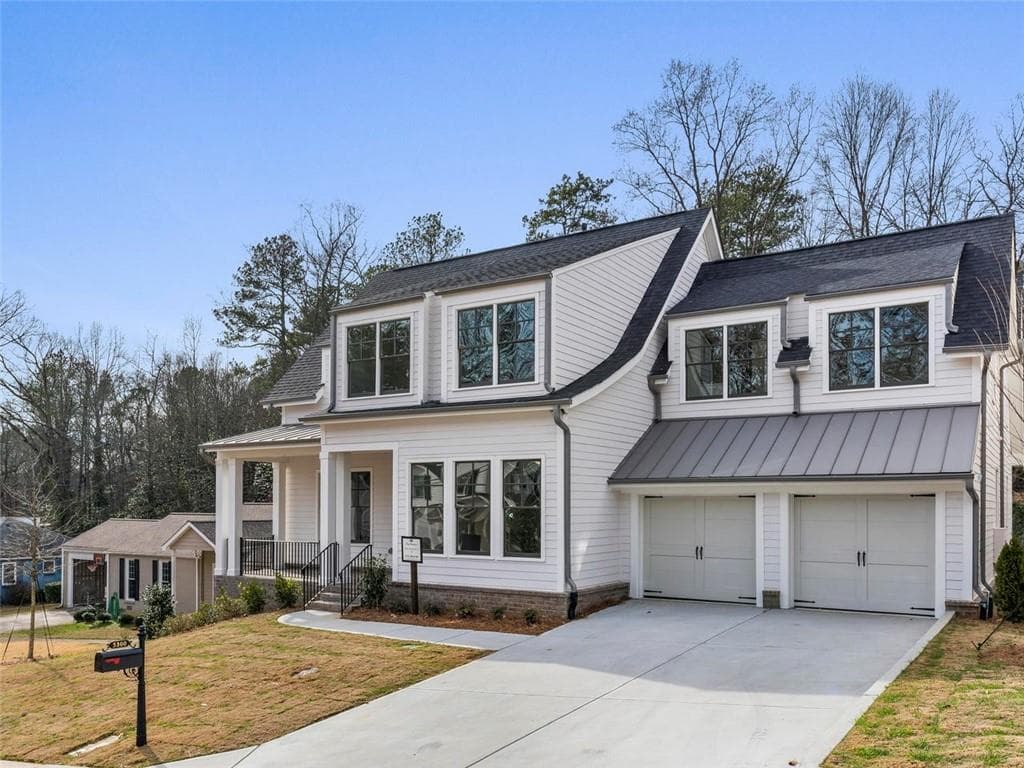 5 bedroom, 5 bathroom, 4,356 sq ft single family residence sold at 5300 Green Hill Place, Atlanta, GA 30342