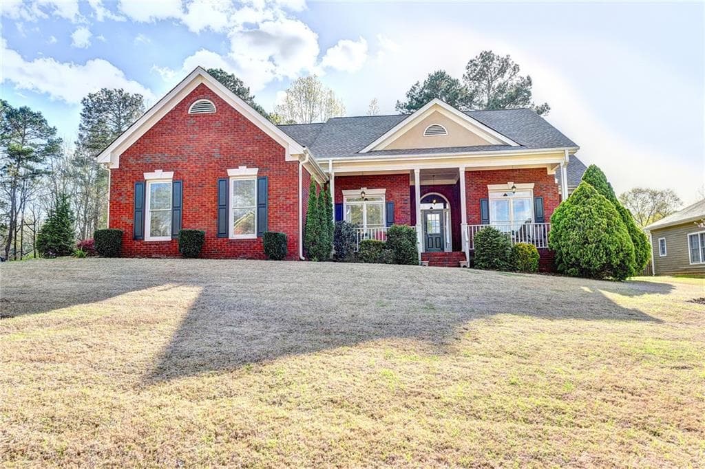 2325 Amberbrook Lane, Grayson, GA 30017 — most recent listing photo