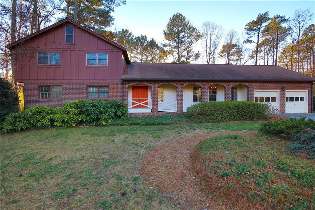 770 Crest Valley Drive, Sandy Springs, GA 30327 — most recent listing photo