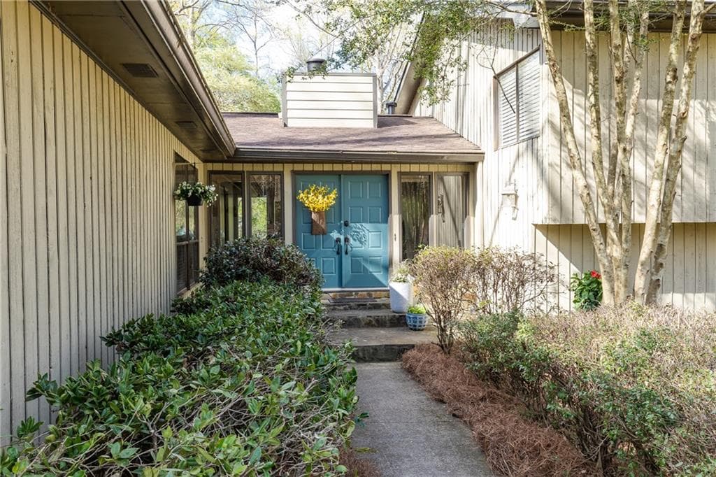 1078 Fairfield Drive, Marietta, GA 30068 — most recent listing photo